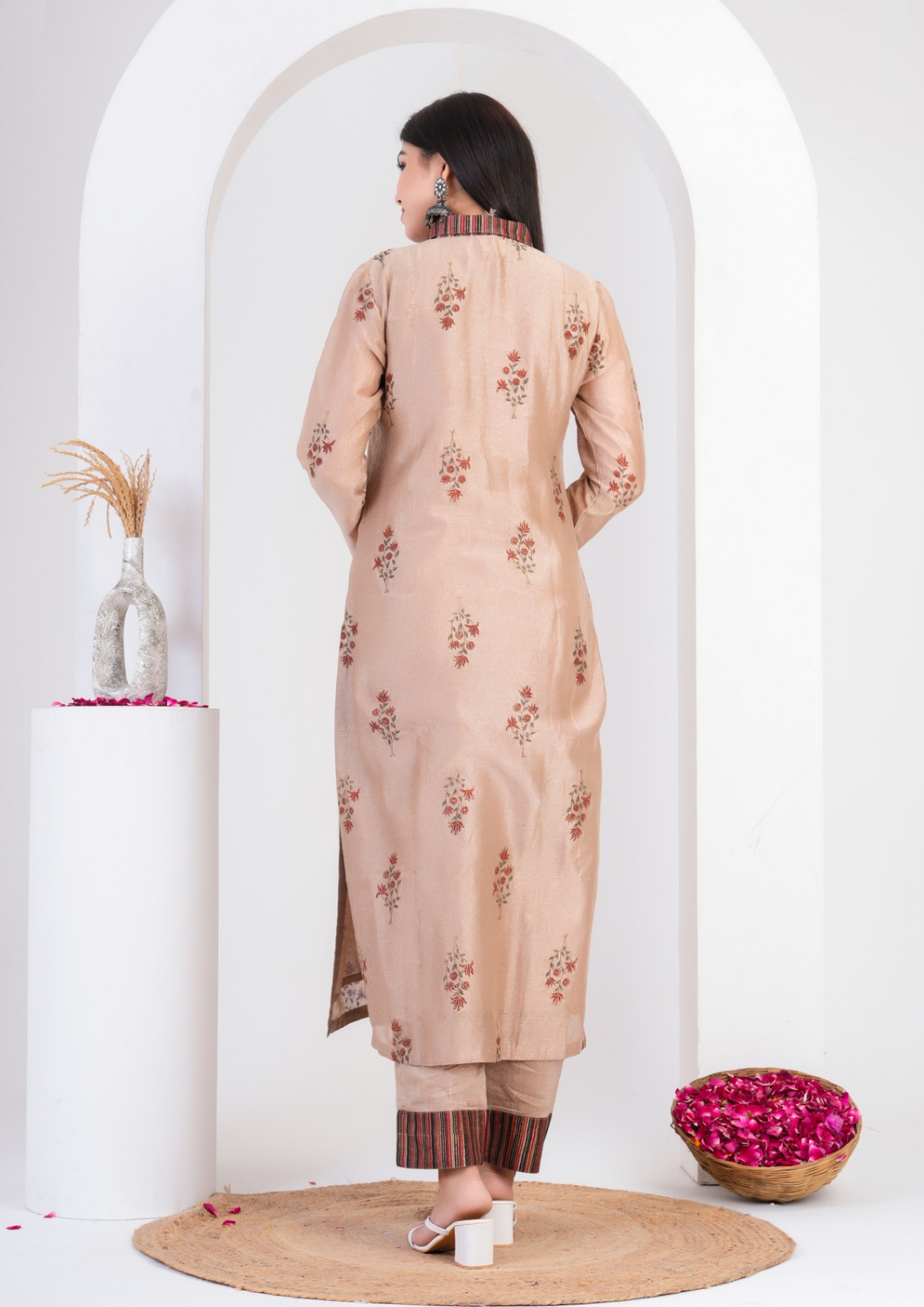Collared kurta